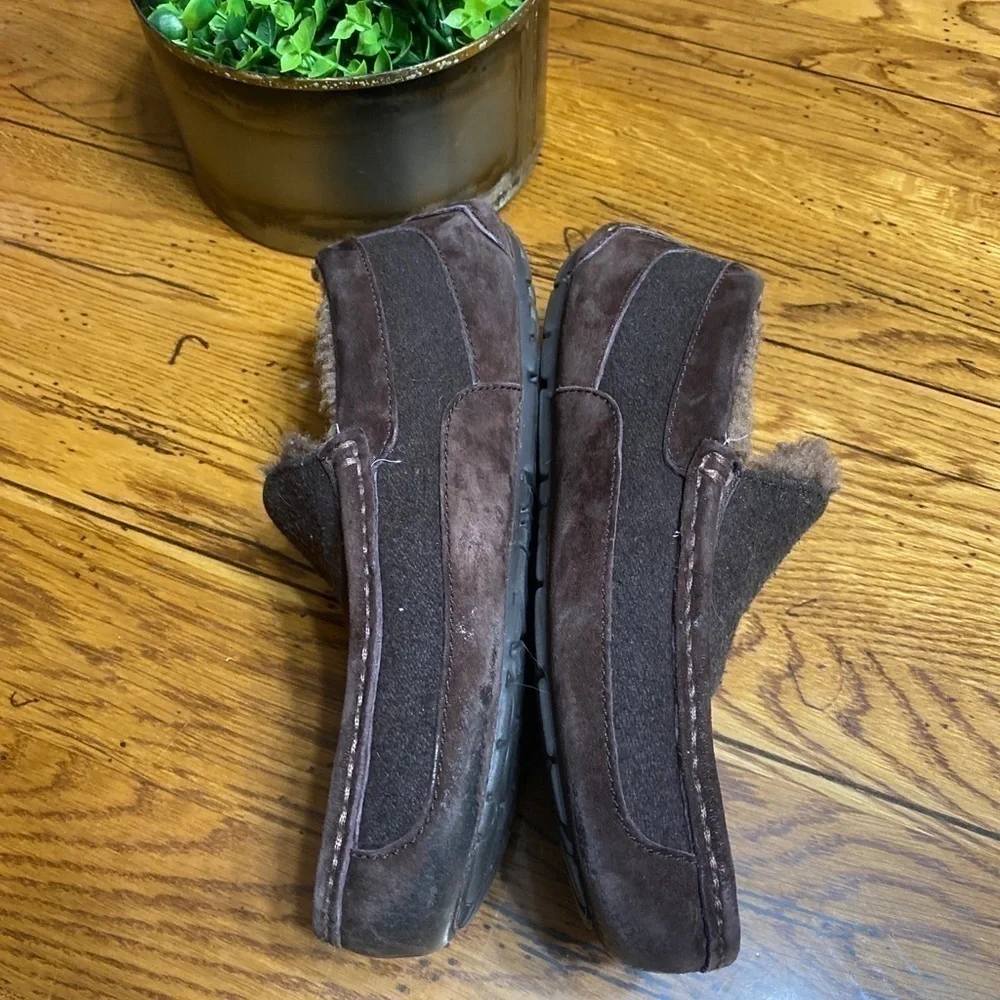 𝅺ugg Men's Ascot Suede Wool Slip On Loafer Slipper 8.